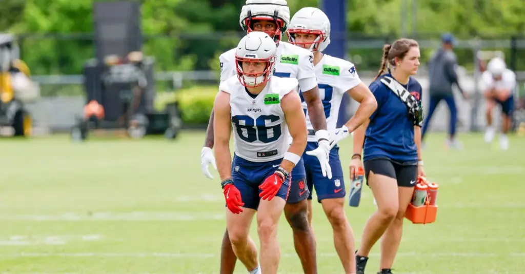 Mike Vrabel untouched by Dianna Russini scandal at first press conference of Patriots training camp - Fox News